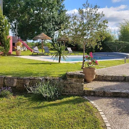 Les Marguerites Bed & Breakfast Champdolent Exterior foto